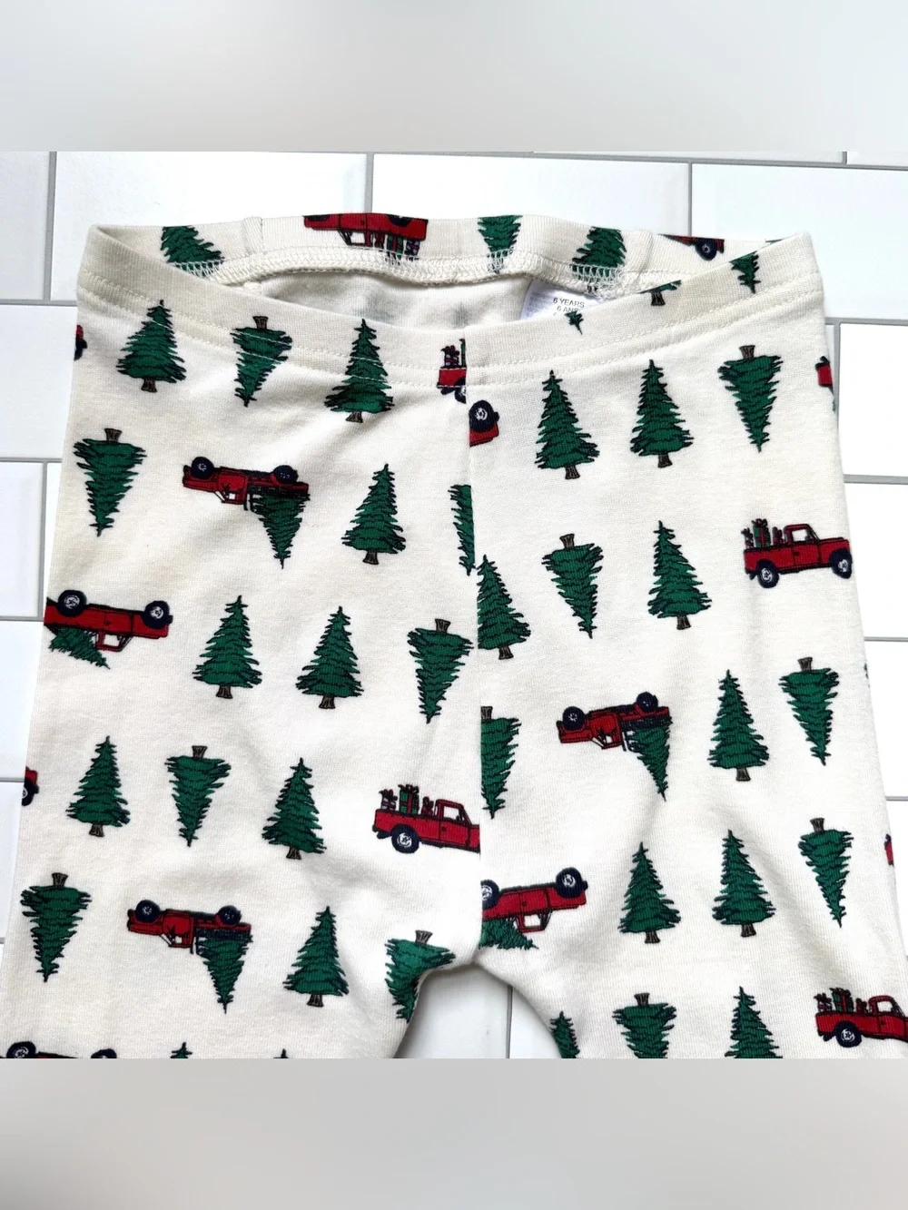 6🌲 GAP Kids Organic Cotton Red Pickup Truck & Green Christmas Trees PJ Set